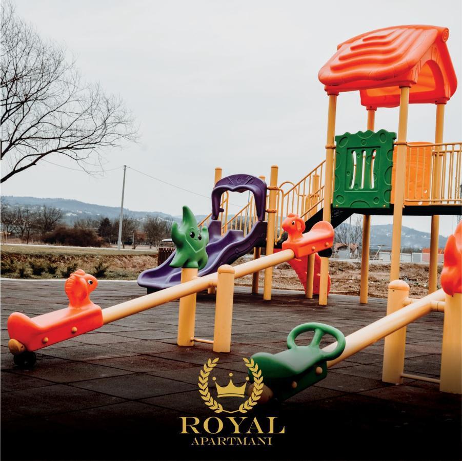 Apartman Royal 2 ドボイ エクステリア 写真